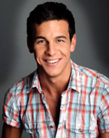   (Mario Casas)