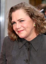   (Kathleen Turner)