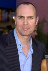   (Arnold Vosloo)