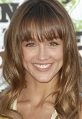   (Sharni Vinson)