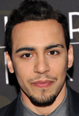   (Victor Rasuk)