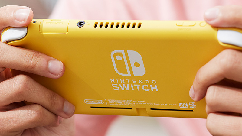 Игровая консоль Nintendo Switch Lite (желтый)