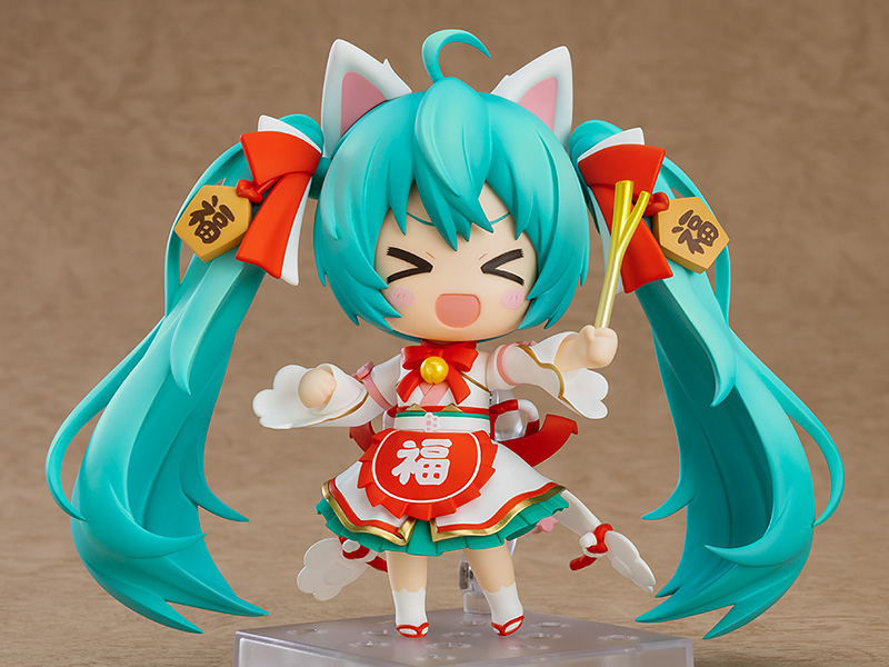  Nendoroid Hatsune Miku: Maneki Miku Ver. (10 )