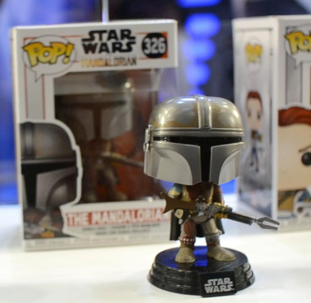  Funko POP: Star Wars The Mandalorian  The Mandalorian Bobble-Head (9,5 )