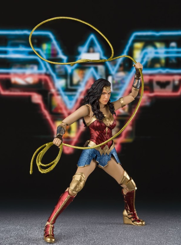  DC: Wonder Woman 1984 Wonder Woman S.H.  Figuarts (18 )