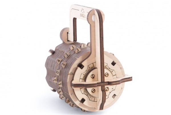 ����������� 3D-���� Ugears. �����