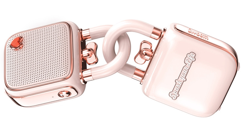   Divoom LoveLock ()