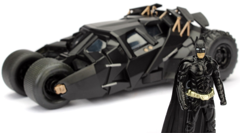  The Dark Knight Batmobile + Batman Figure