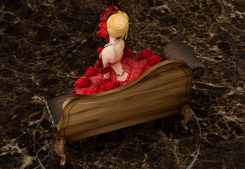 ������� Fate/Extra: Idol Emperor / Nero (19 ��)