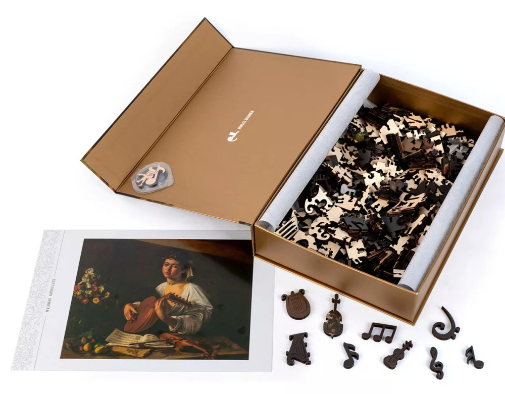 Wooden Puzzles:  (   )