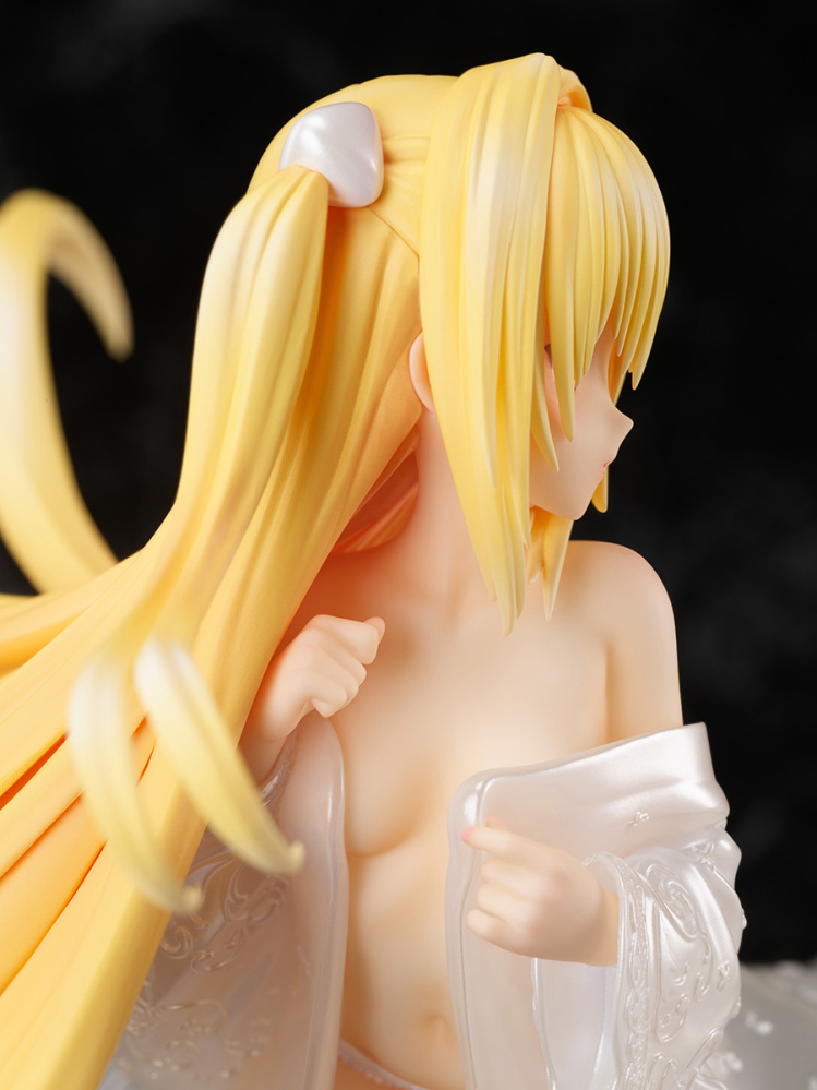 ������� To Love-Ru Darkness: Golden Darkness � Shiromuku (23 ��)