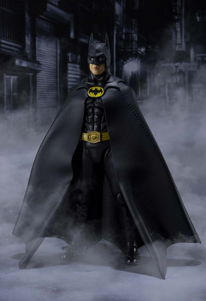  DC: Batman 1989 S.H.Figuarts (15 )