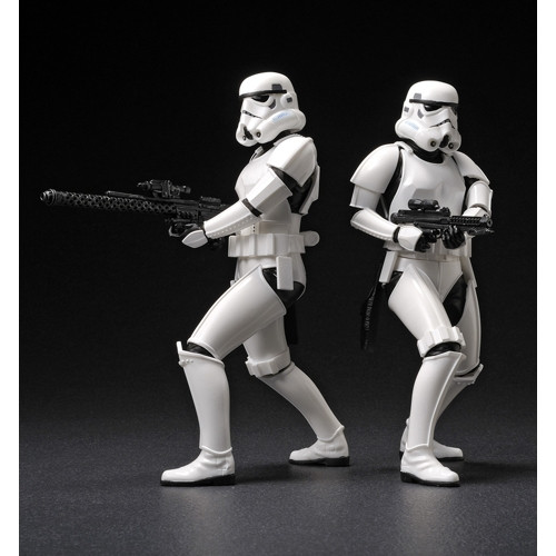   Star Wars. Stormtrooper (18 )