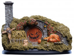  The Hobbit An Unexpected Journey: Hobbit Hole – 16 Hill Lane Halloween Edition