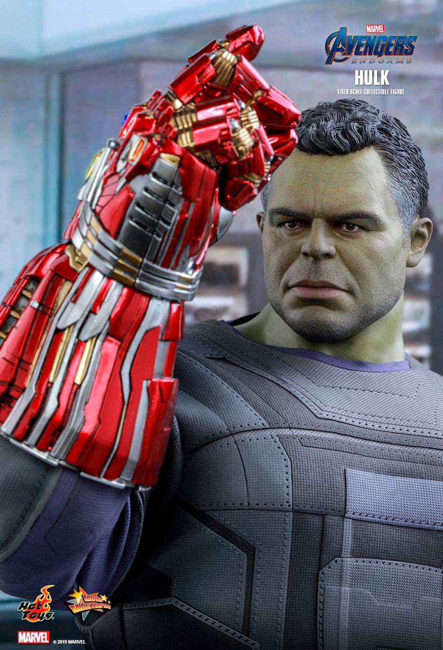  Marvel The Avengers: Endgame  Hulk With Gauntlet (39,5 )