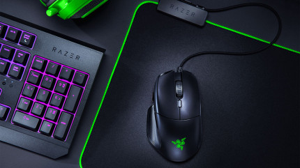  Razer Basilisk Essential     PC