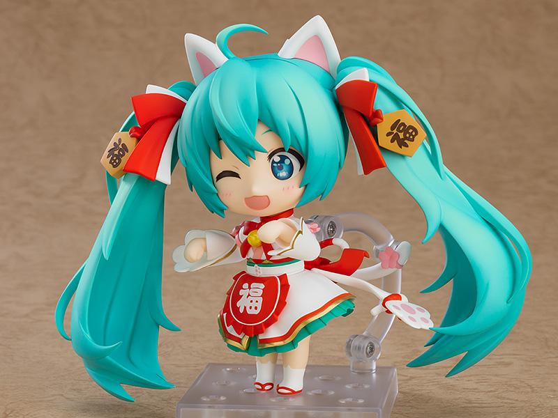  Nendoroid Hatsune Miku: Maneki Miku Ver. (10 )