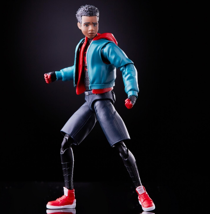  Marvel Legends Series: Spider-Man  Miles Morales (15 )