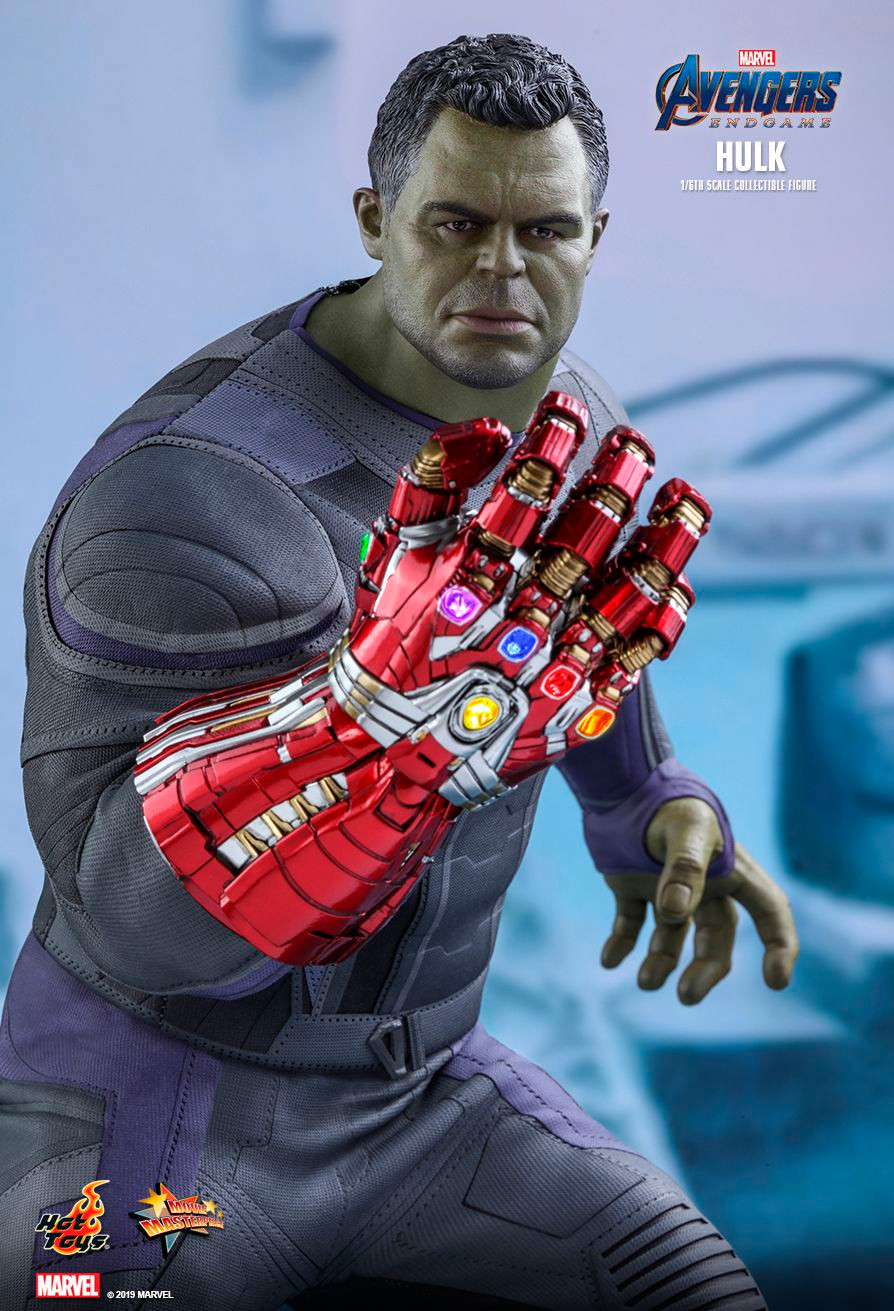  Marvel The Avengers: Endgame  Hulk With Gauntlet (39,5 )