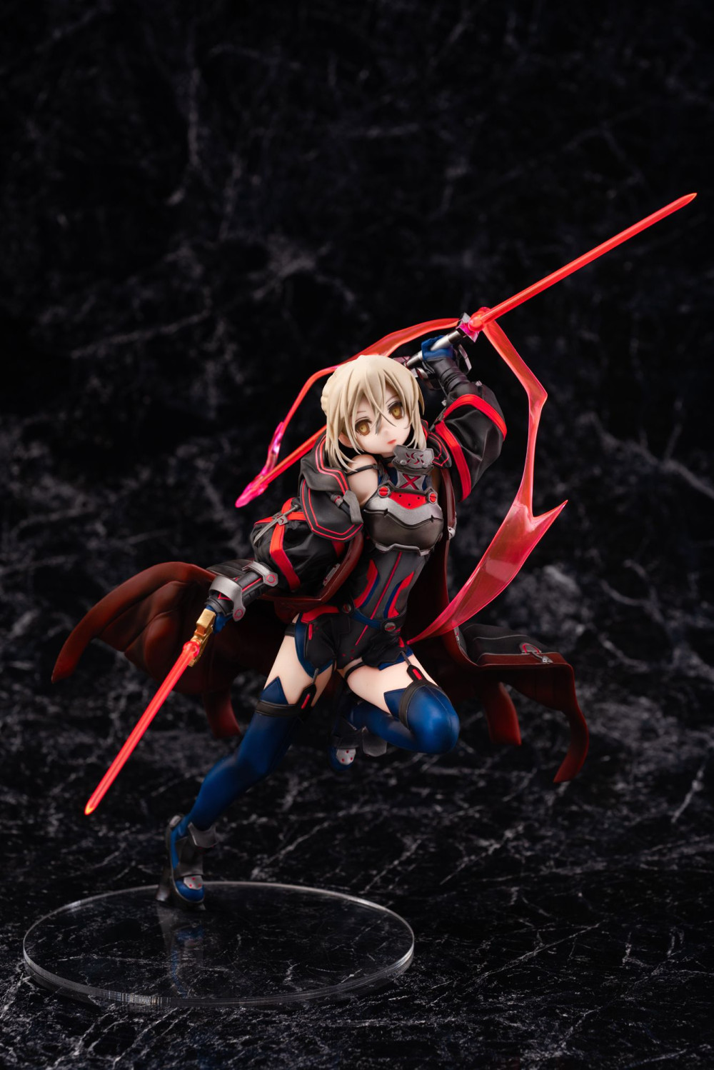 ������� Fate/Grand Order: Mysterious Heroine X Alter (28 ��)
