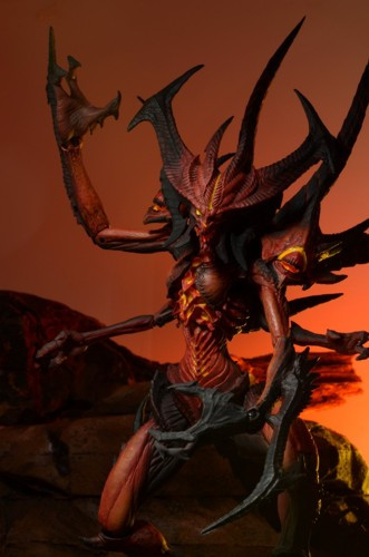  Diablo III Deluxe Scale Action Figure Diablo, Lord of Terror