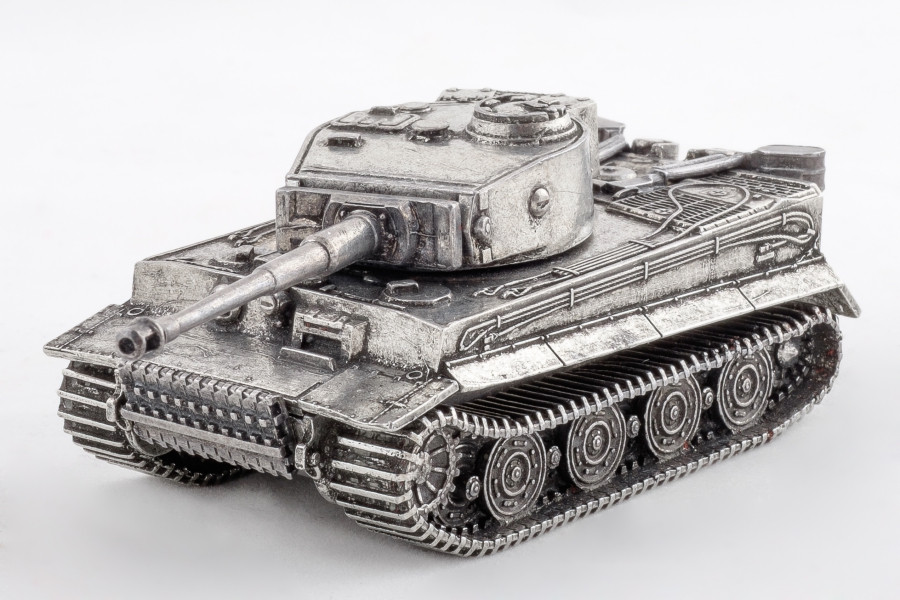 World of Tanks.   Tiger (1:72)