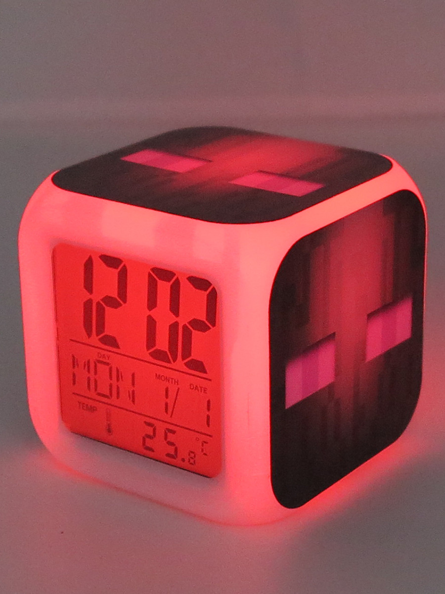 Часы-будильник Minecraft: Эндерман (пиксельные с подсветкой)
