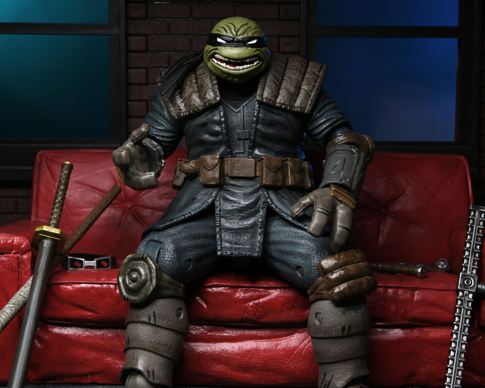  NECA Action Figure Teenage Mutant Ninja Turtles: The Last Ronin The Last Ronin Armored [Ultimate Version] (17,78 )