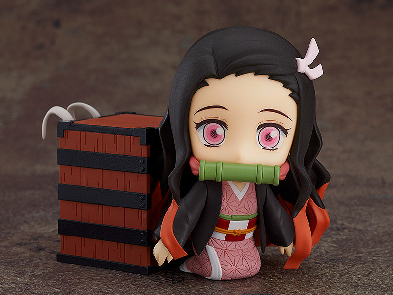  Nendoroid: Demon Slayer: Kimetsu no Yaiba  Nezuko Kamado (10 )