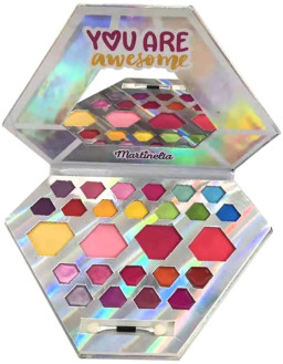 ������� ����� Super Girl � ���������