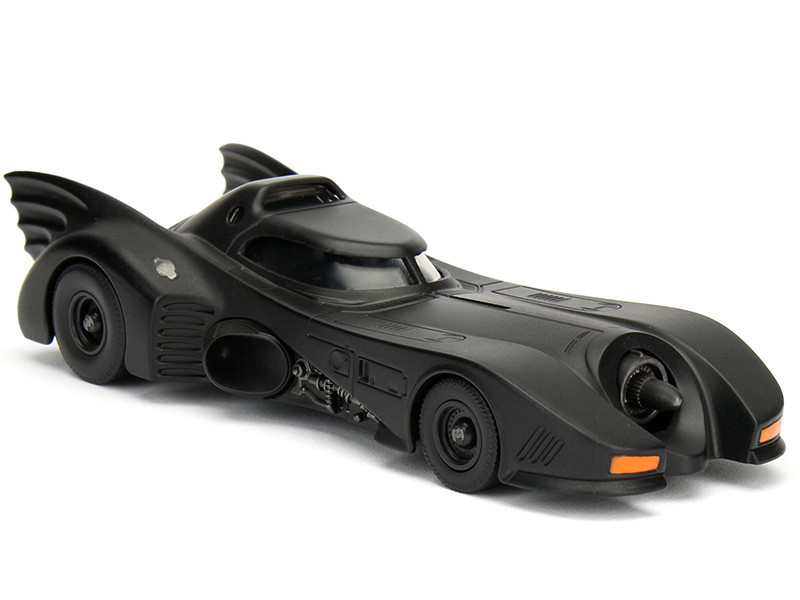  Batmobile 1989 Batmobile Free Rolling (1:32)