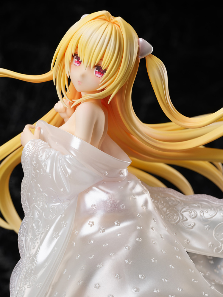 ������� To Love-Ru Darkness: Golden Darkness � Shiromuku (23 ��)