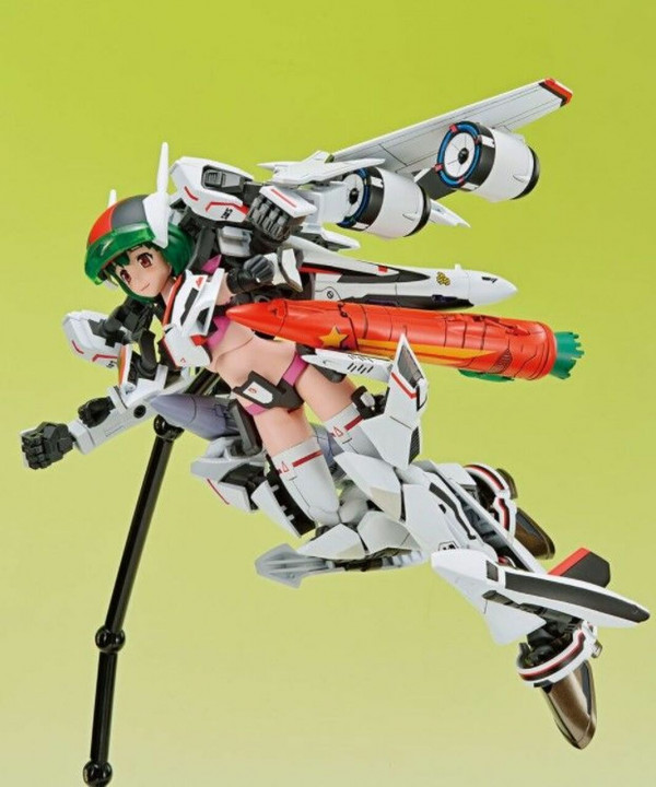 Фигурка-сборная модель Macross Frontier V.F.G. Macross F VF-25F Messiah Ranka Lee (22 см)