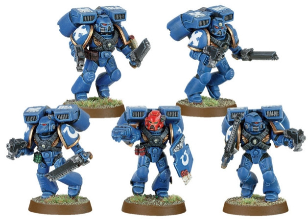   Warhammer 40,000. Space Marine Assault Squad