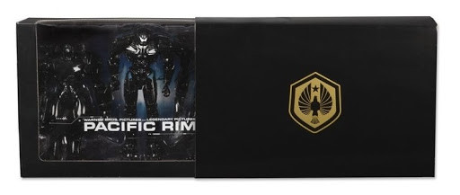 ����� ������� Pacific Rim. SDCC 2014 � Gypsy, Striker, Typhoon. 3 Pc Box Set (18 ��)