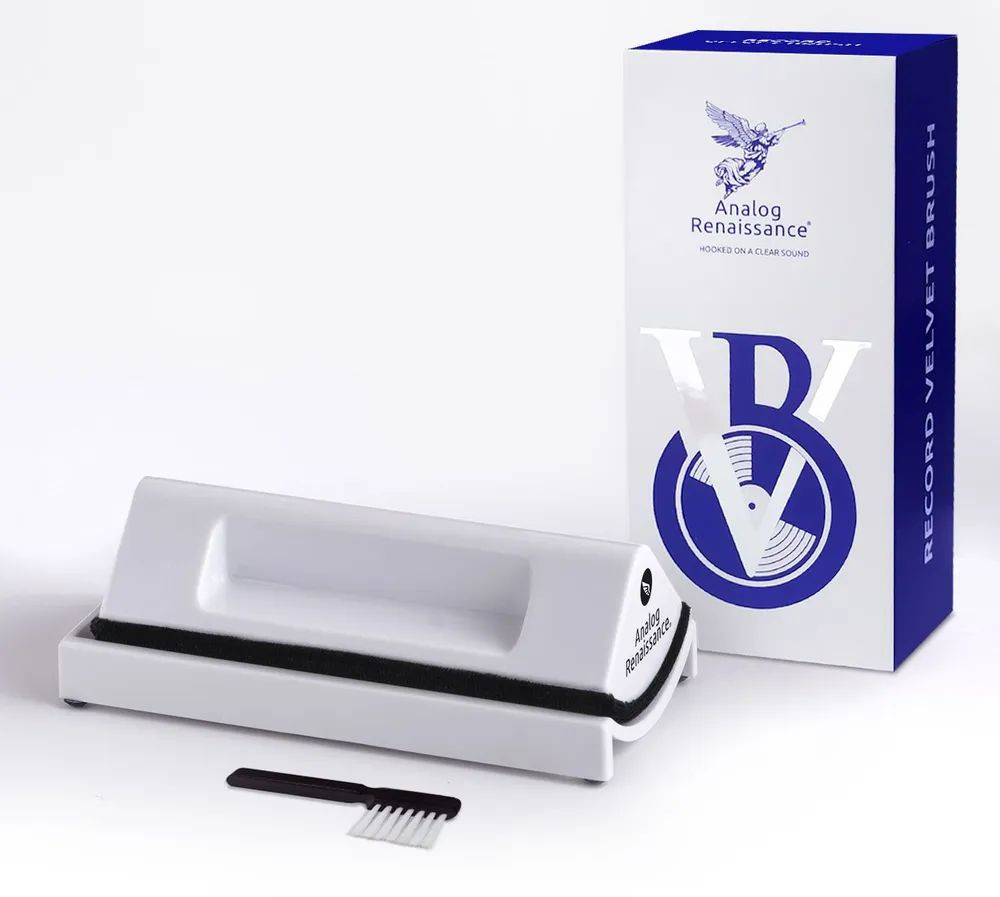   Analog Renaissance  Record Velvet Brush,  (AR-7152)