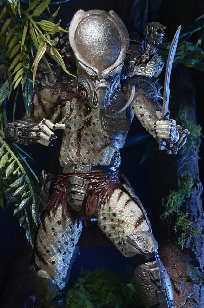  Predator: Series 16  Ghost Predator (20 )