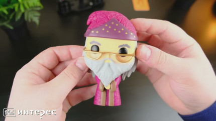  Funko POP: Harry Potter  Albus Dumbledore (9,5 )