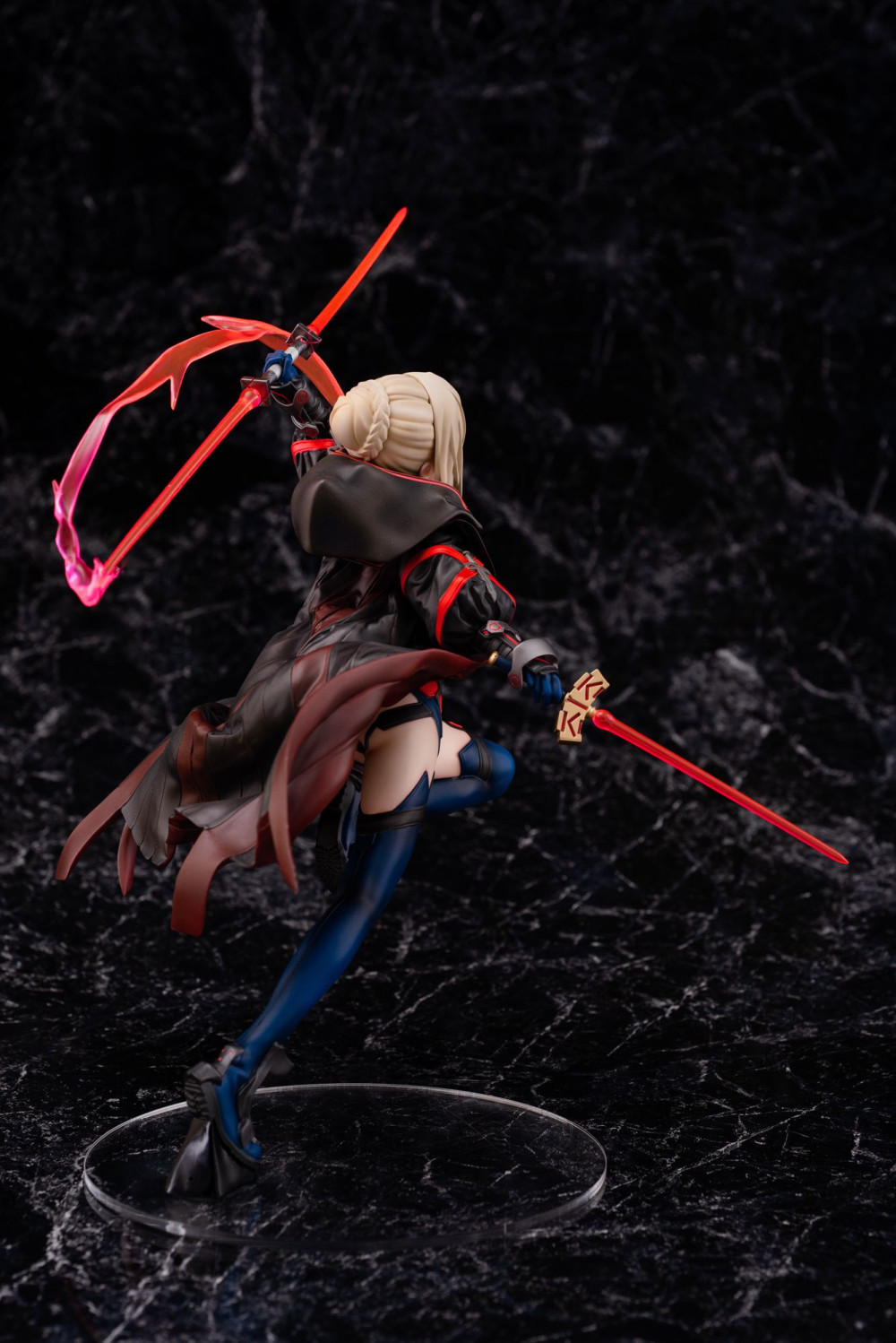 ������� Fate/Grand Order: Mysterious Heroine X Alter (28 ��)