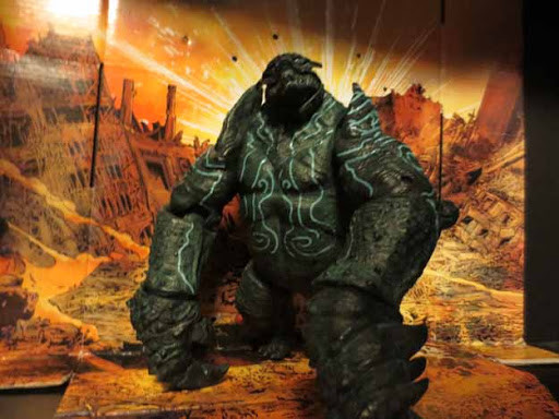  Pacific Rim Series 2 Leatherback Kaiju (18 )