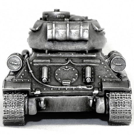 World of Tanks.   34-85 (1:72)