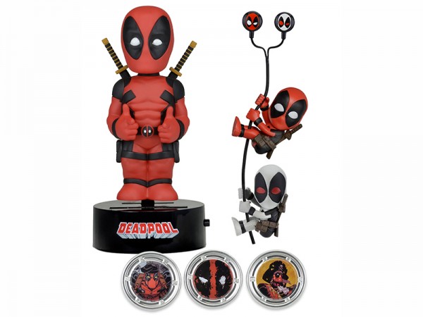 Набор NECA Marvel Deadpool: фигурка на солнечной батарее, наушники, держатели проводов (2 шт)