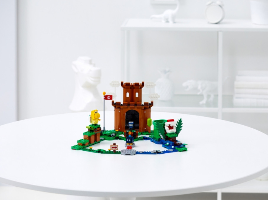  LEGO Super Mario:  .  