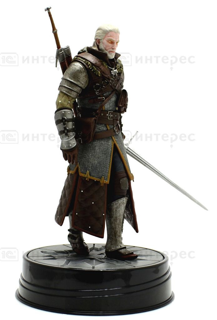 Фигурка The Witcher 3: Wild Hunt – Geralt Grandmaster Ursine (24 см)
