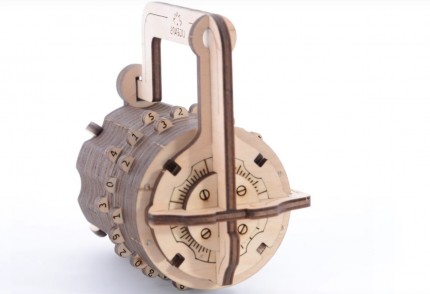 ����������� 3D-���� Ugears. �����
