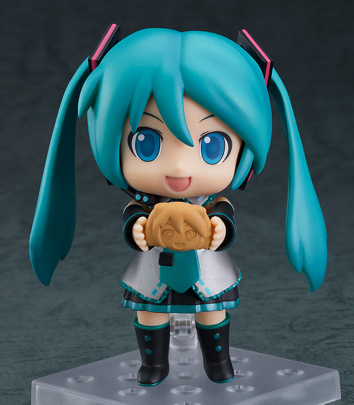  Nendoroid Hatsune Miku: Mikudayo 10th Anniversary Ver. (10 )