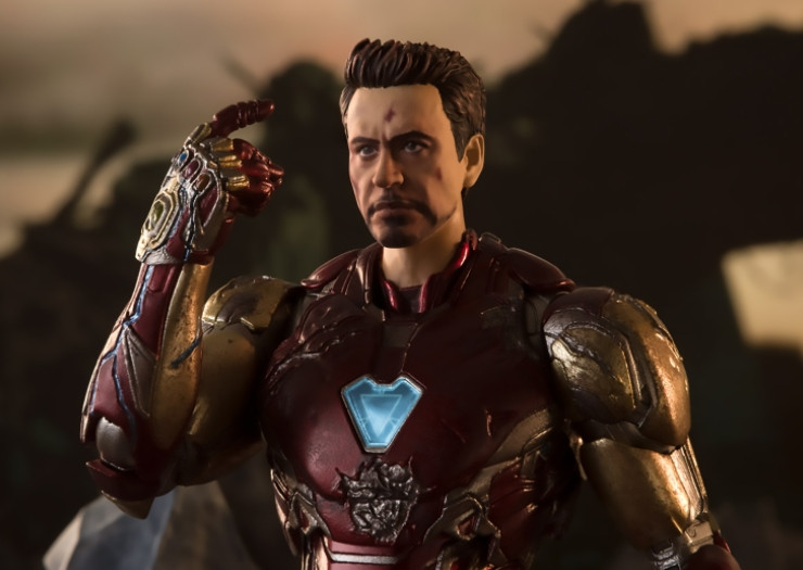  Avengers Endgame:: Iron Man Mark 85  I am Iron Man Edition S.H.Figuarts (16 )