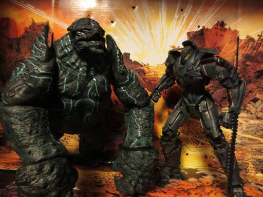  Pacific Rim Series 2 Leatherback Kaiju (18 )