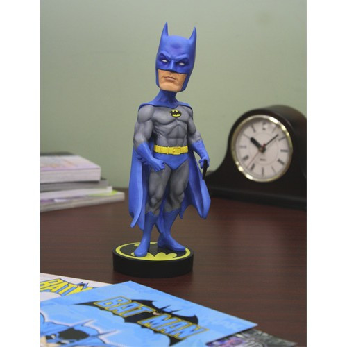 Фигурка DC Classic Batman Head Knocker (20 см)