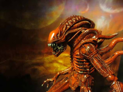   Aliens 7 Series 2 Genocide 2 Pack (18 )